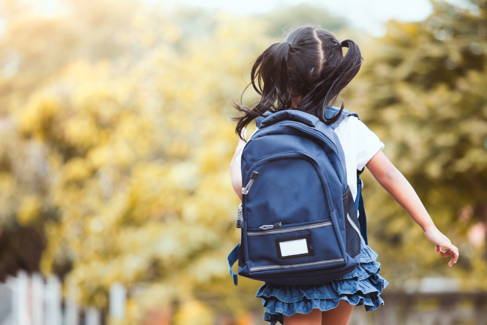 10 Rekomendasi Tas Sekolah Anak yang Bagus dengan Harga Terjangkau