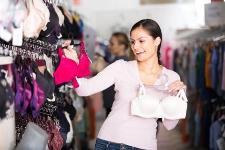 Bra Kawat vs Bra Biasa, Mana yang Lebih Baik dan Sehat?