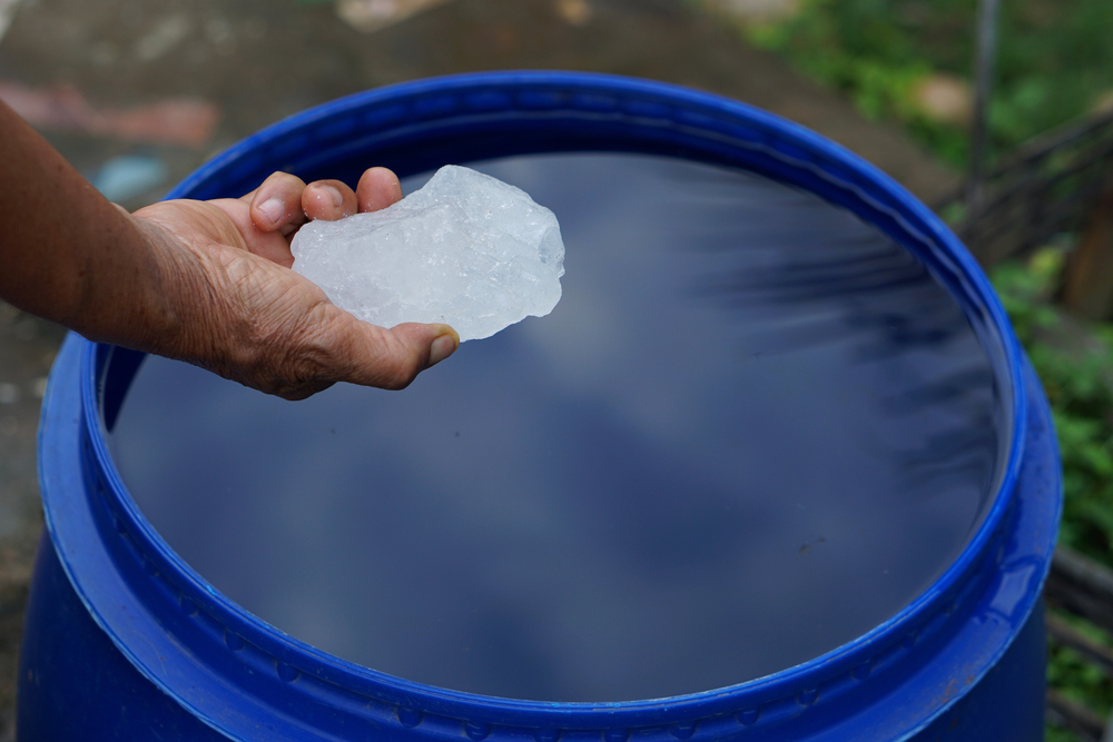 Apakah Tawas Aman untuk Air Minum? Ini Penjelasannya