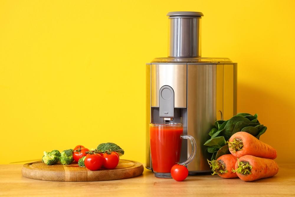 10 Merk Juicer Terbaik yang Praktis untuk Membuat Jus di Rumah