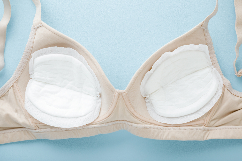 5 Fungsi Breast Pad dan Jenisnya yang Penting untuk Ibu Menyusui