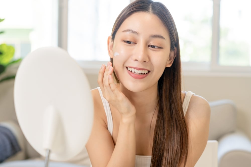 10 Rekomendasi Moisturizer untuk Kulit Kering agar Tetap Lembap