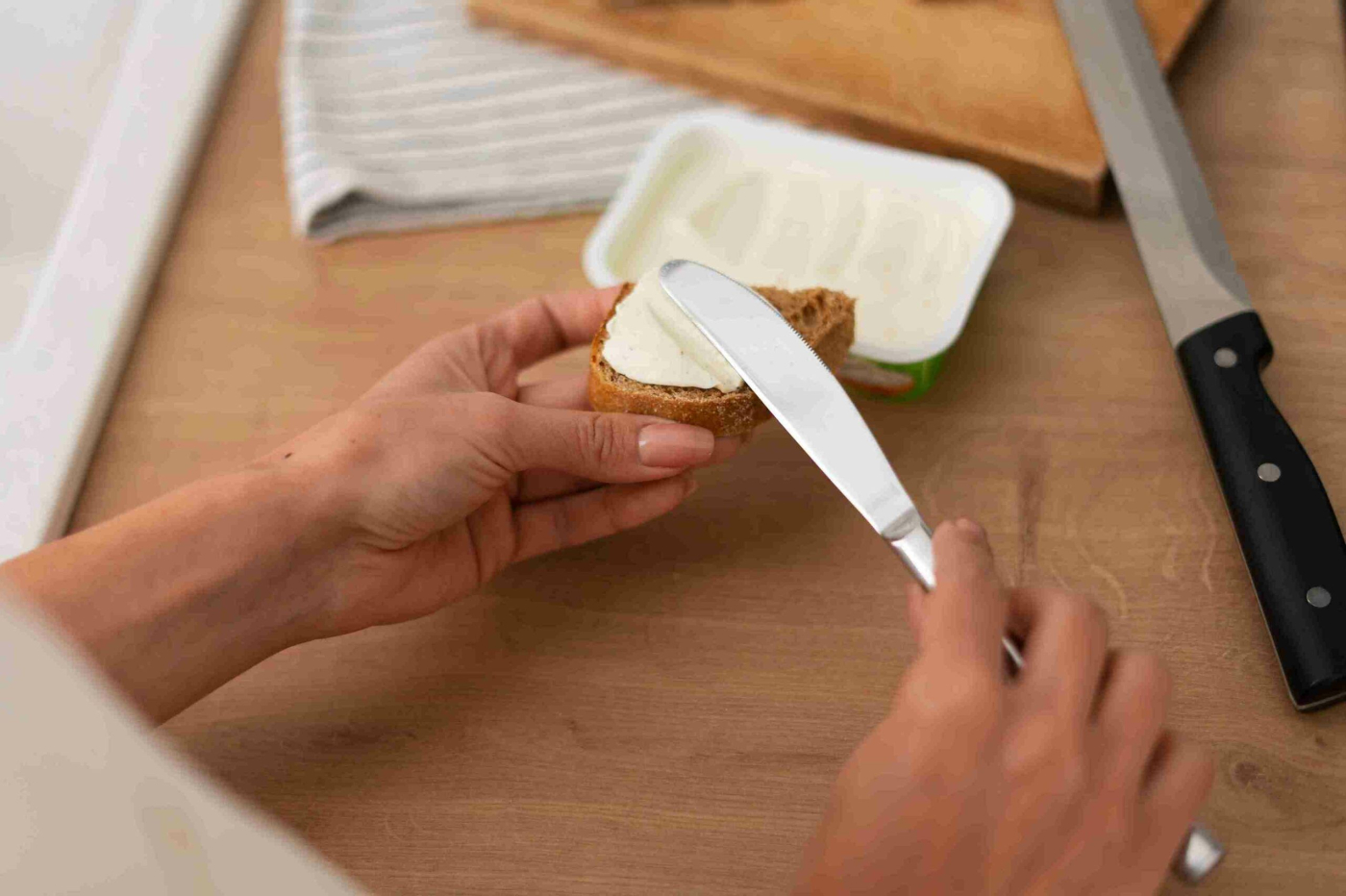 4 Pilihan Merk Roombutter untuk Membuat Kue