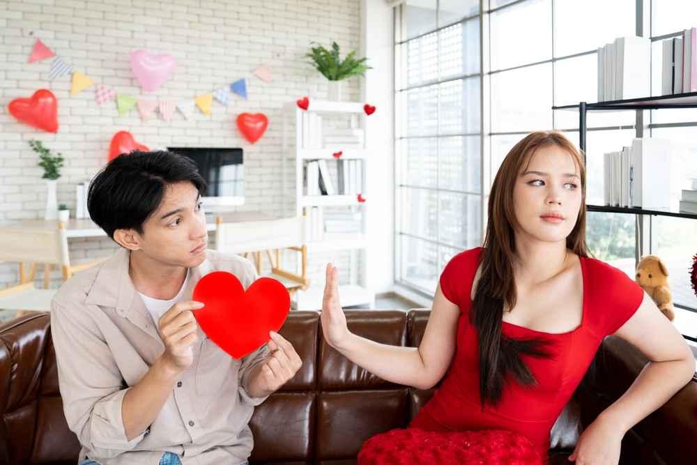 Curving, Tindakan Menolak Halus dalam Masa PDKT