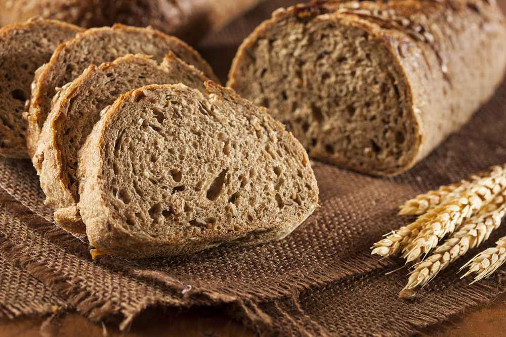 7 Rekomendasi Merk Roti untuk Penderita Asam Lambung