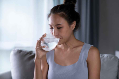 apakah ibu menyusui boleh minum es