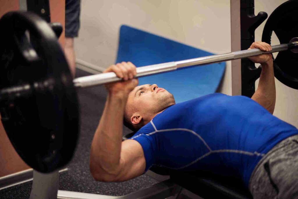 Tips melakukan bench press