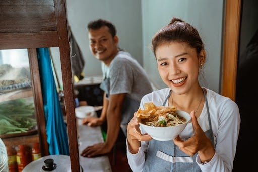 Bolehkah Ibu Hamil Makan Mie Ayam? Ini Aturannya