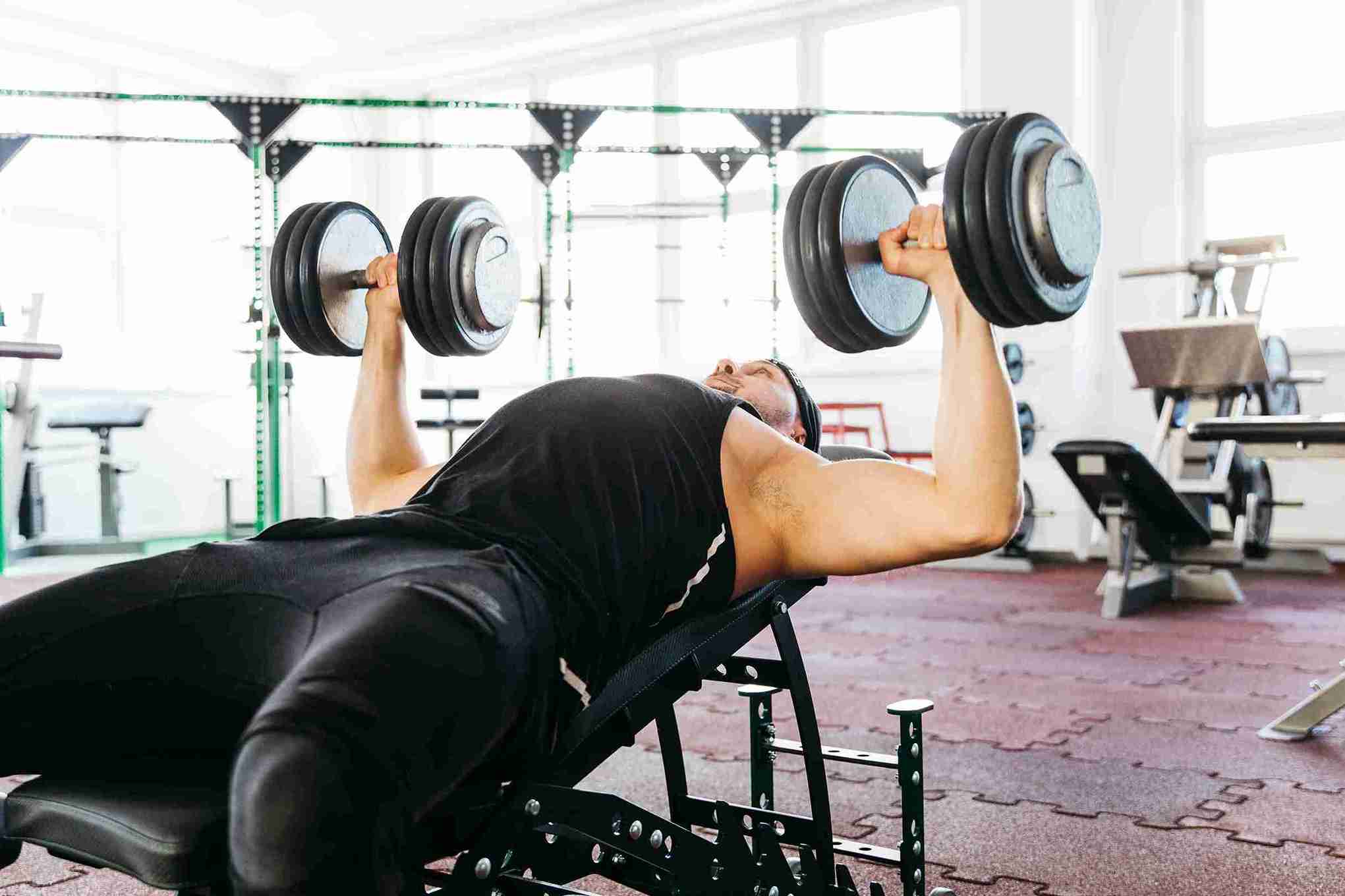 Latihan Bench Press, Begini Cara Tepat Melakukannya