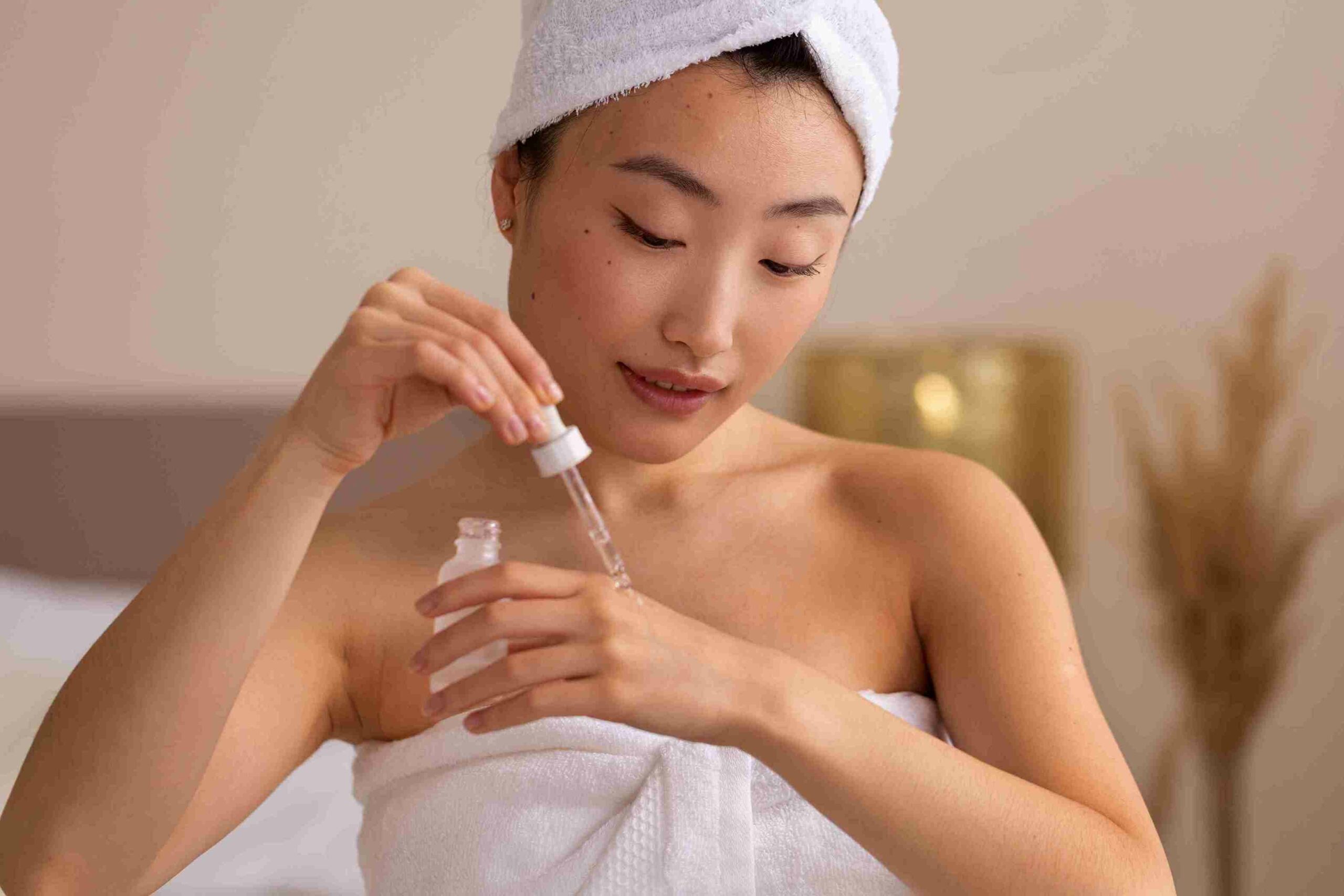 10 Serum Kulit Kering yang Meningkatkan Kelembapan