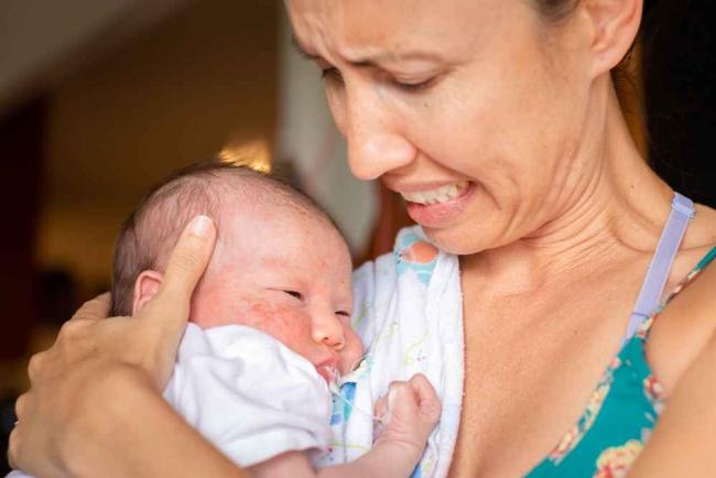 6 Penyebab Bayi Muntah setelah Minum ASI dan Pencegahannya