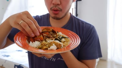 Risiko makan pakai tangan