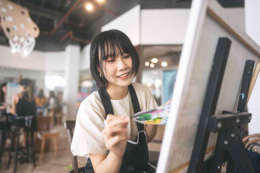 Art Therapy, Terapi Seni untuk Kesehatan Mental - Hello Sehat