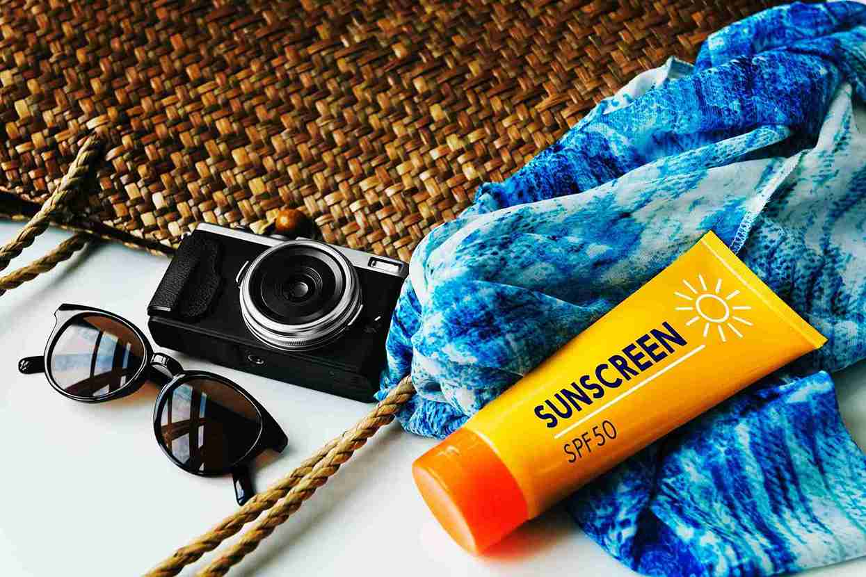 Ketahui 3 Perbedaan SPF 30 dan SPF 50 pada Sunscreen