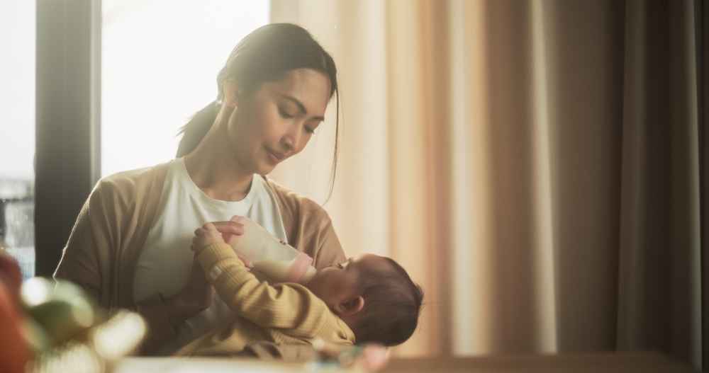 9 Tanda Bayi Kurang ASI dan Cara Tepat Mengatasinya