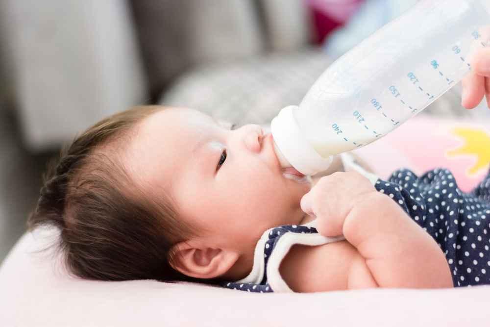 Bolehkah Bayi Minum ASI Dingin? Ini Penjelasannya