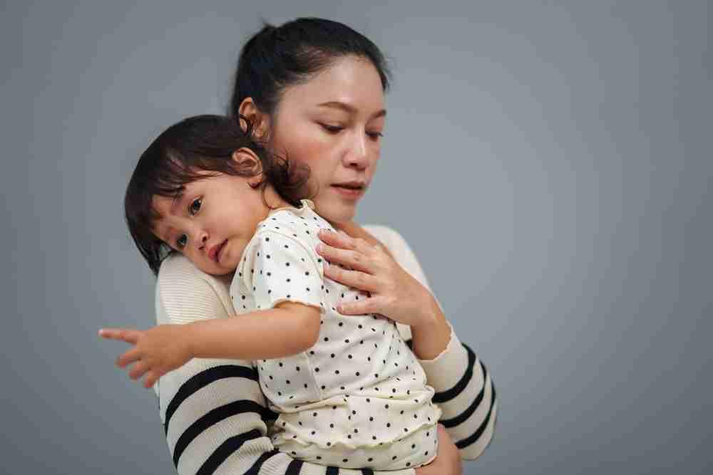 6 Ciri-Ciri Bayi Bisu yang Perlu Ortu Kenali sejak Dini