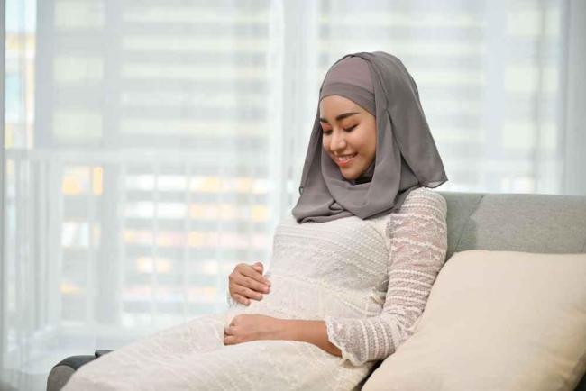 Bolehkah Pergi Haji Saat Hamil? Ini Penjelasan Medisnya