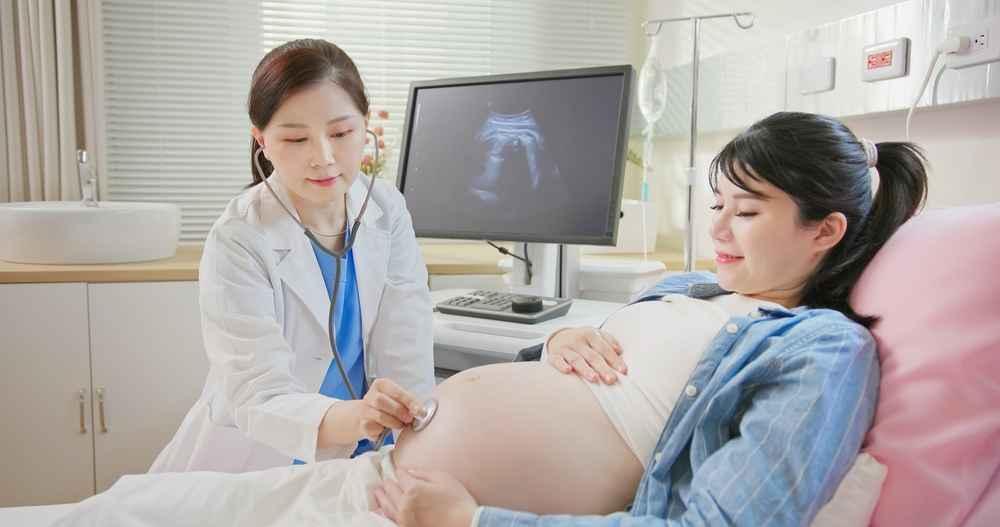 USG Trimester 2, Saatnya Pantau Detak Jantung Janin