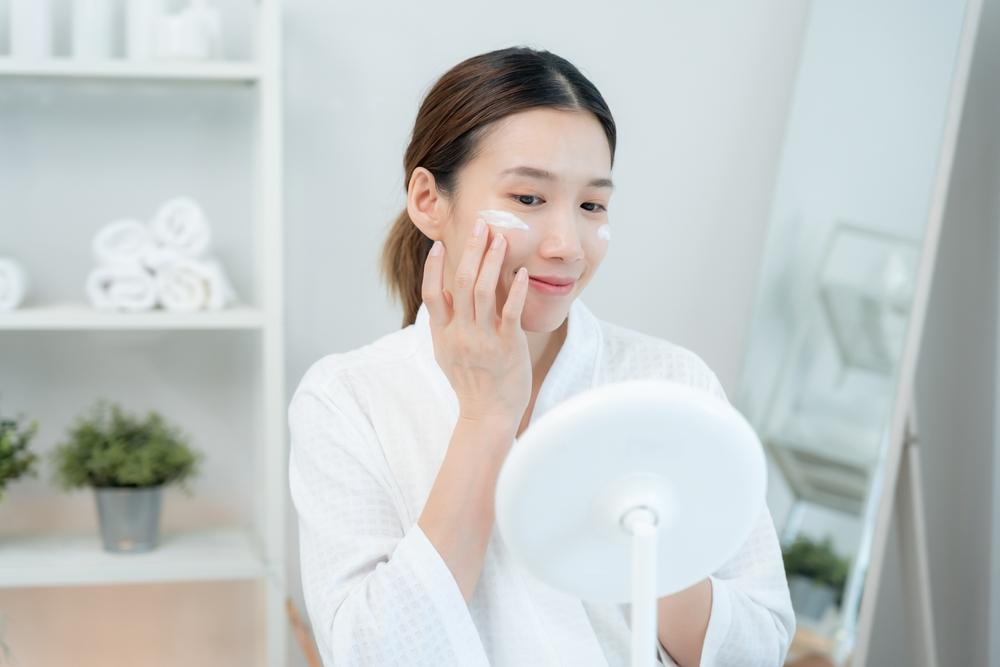 Cara Memilih Moisturizer yang Nyaman di Cuaca Lembap