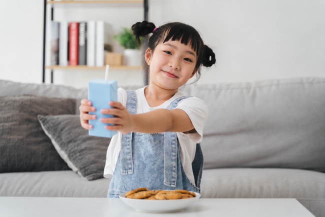 Susu UHT untuk Anak: Ini Kandungan yang Perlu Diperhatikan Orang Tua