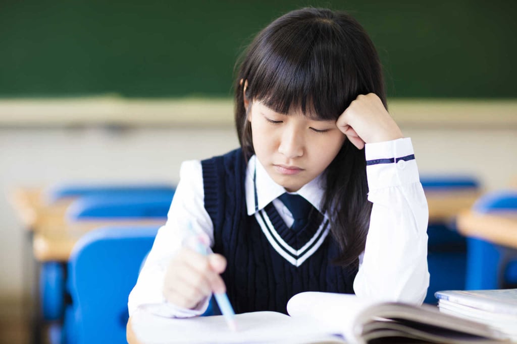 10 Cara Membantu Anak Anda Sukses di Sekolah Dasar