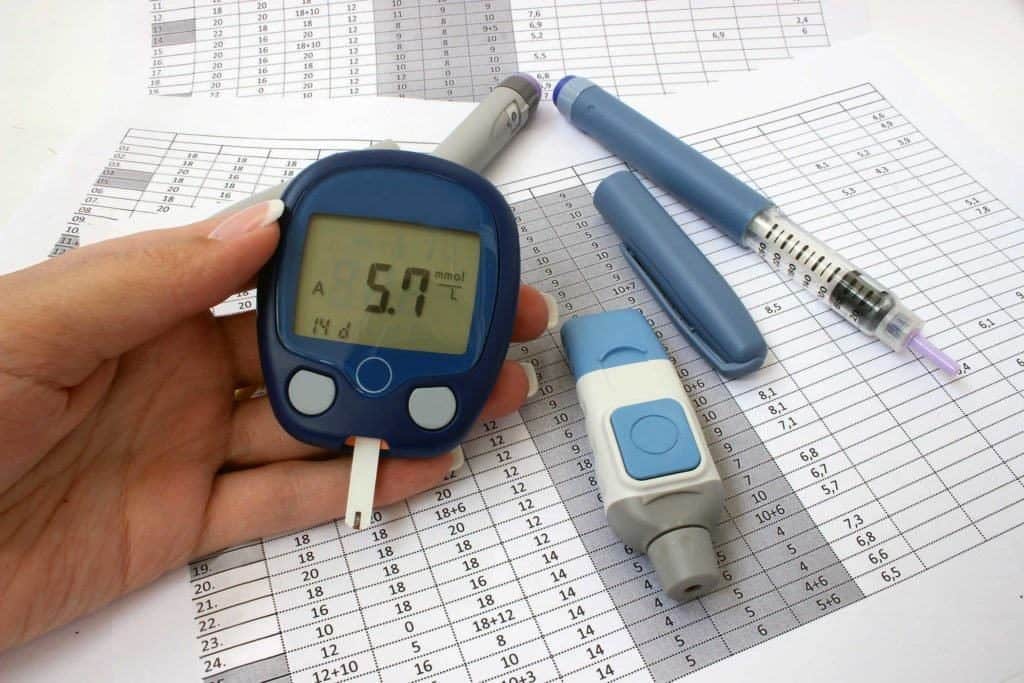 Perhatikan Hal ini Sebelum Membeli Alat Cek Gula Darah (Glukometer)