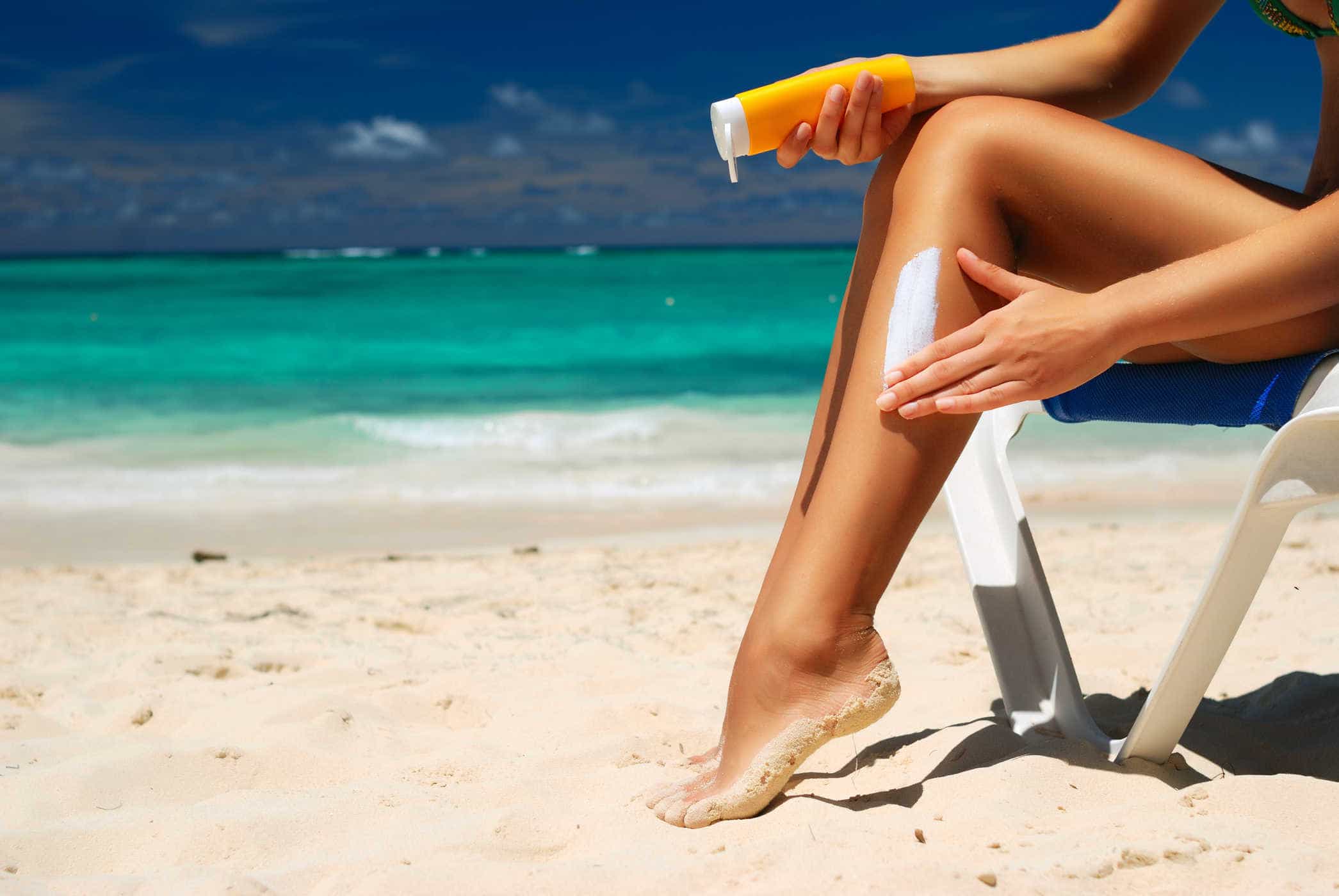 Perbedaan Sunscreen dan Sunblock yang Perlu Diketahui